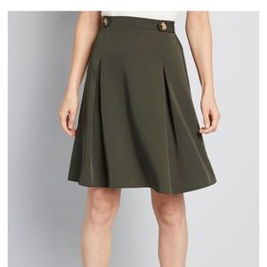 Great Expectations buttoned a-lone